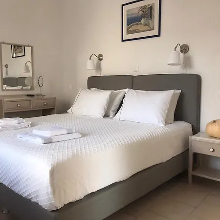 Milos Apartment *