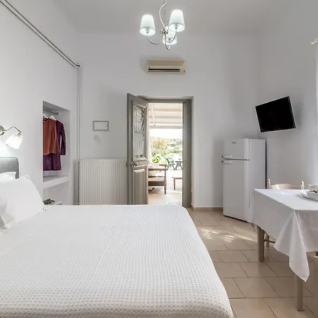 Milos Apartment