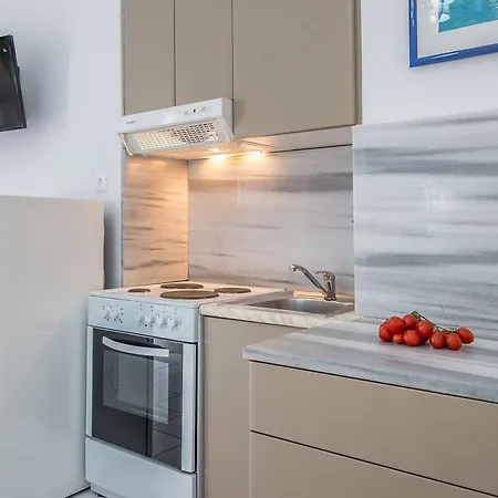 Milos Apartament Adamantas (Milos)