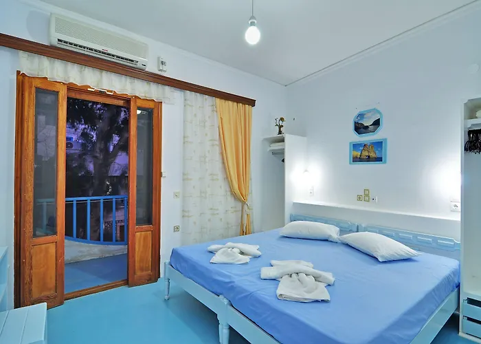 Milos Apartment Adamantas (Milos)