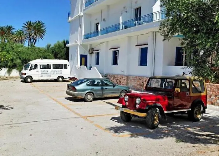 Milos Apartment Adamantas (Milos)